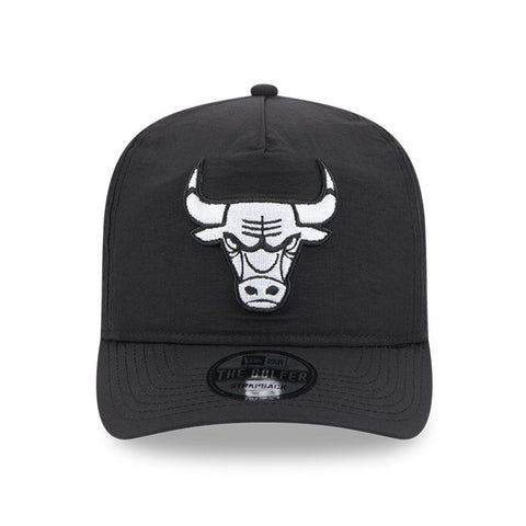 New Era Golfer Everyday Nylon Chicago Bulls Strapback Hat - Black